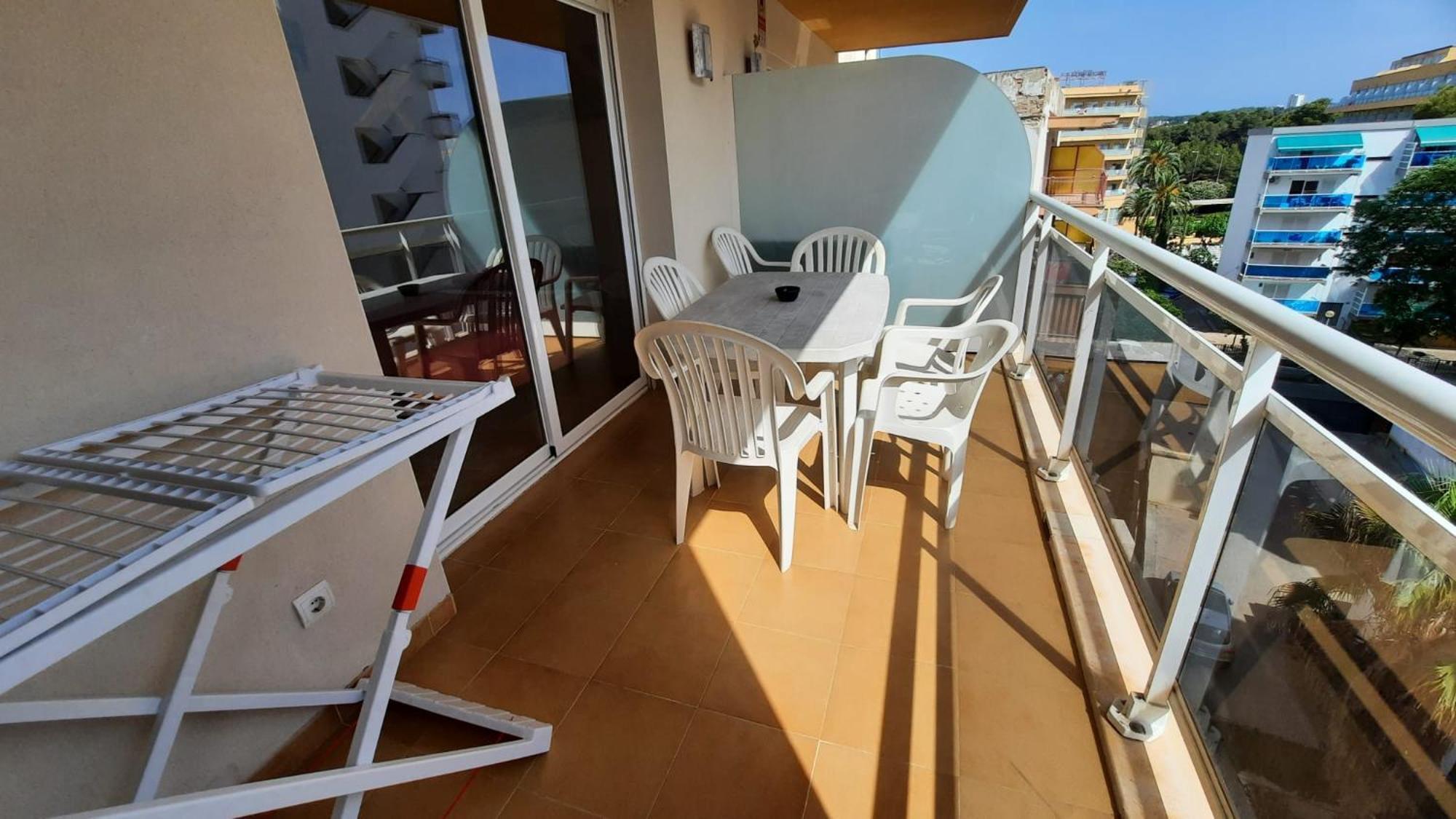 Fabuloso Apartamento Familiar Con Piscina En Salou Apartment Exterior photo